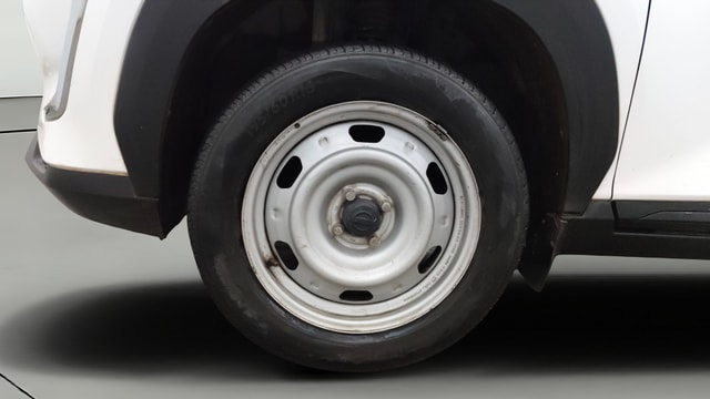 View Nissan Magnite Image 28 Used Nissan Magnite Image 28