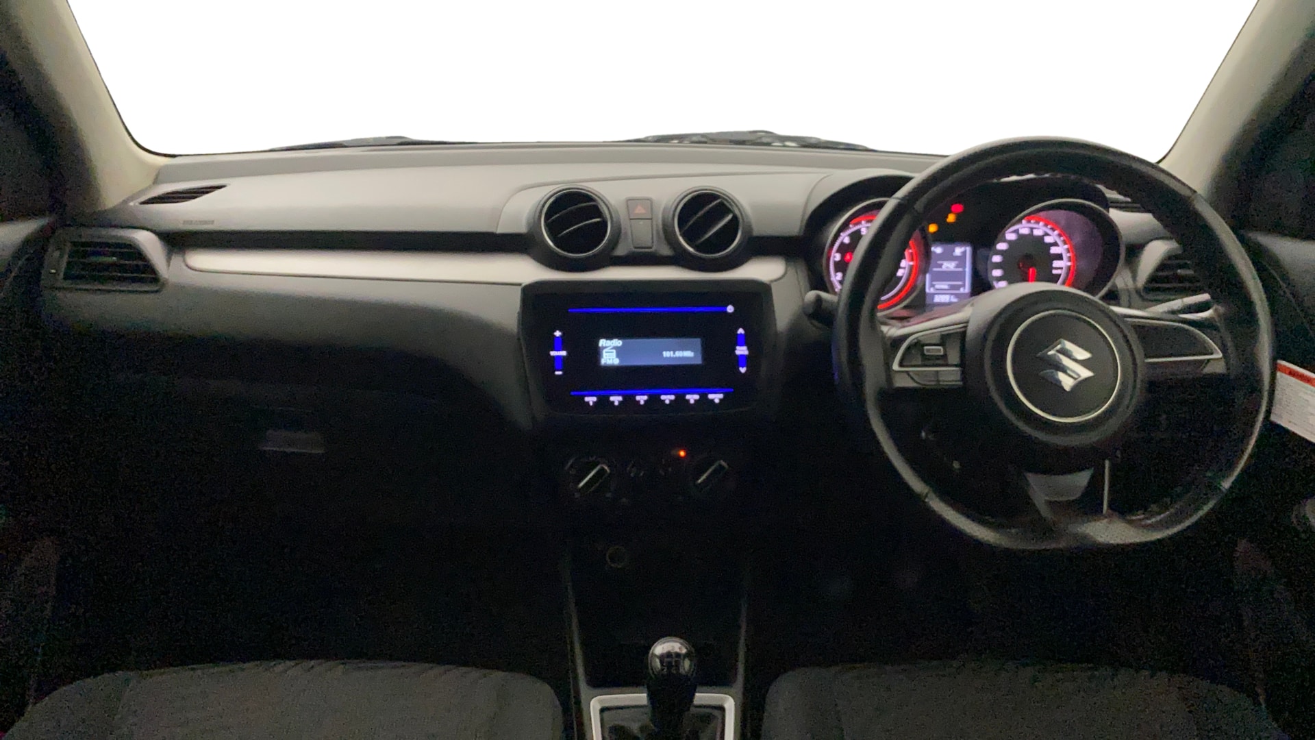 View 2024 Maruti Suzuki 1000 Base Variant Image 15 Used 2024 Maruti Suzuki 1000 Base Variant Image 15
