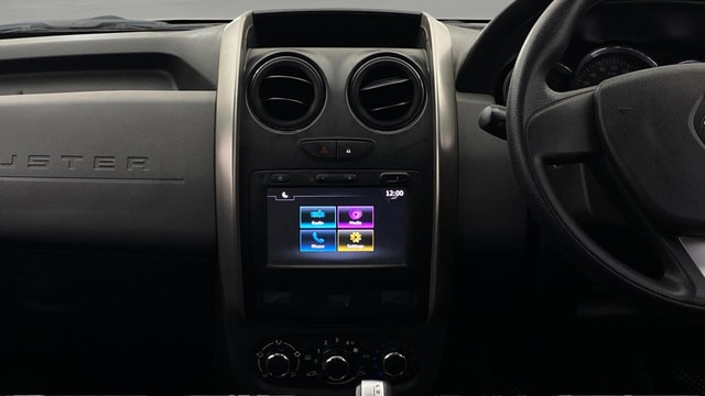 View Renault Duster Image 17 Used Renault Duster Image 17