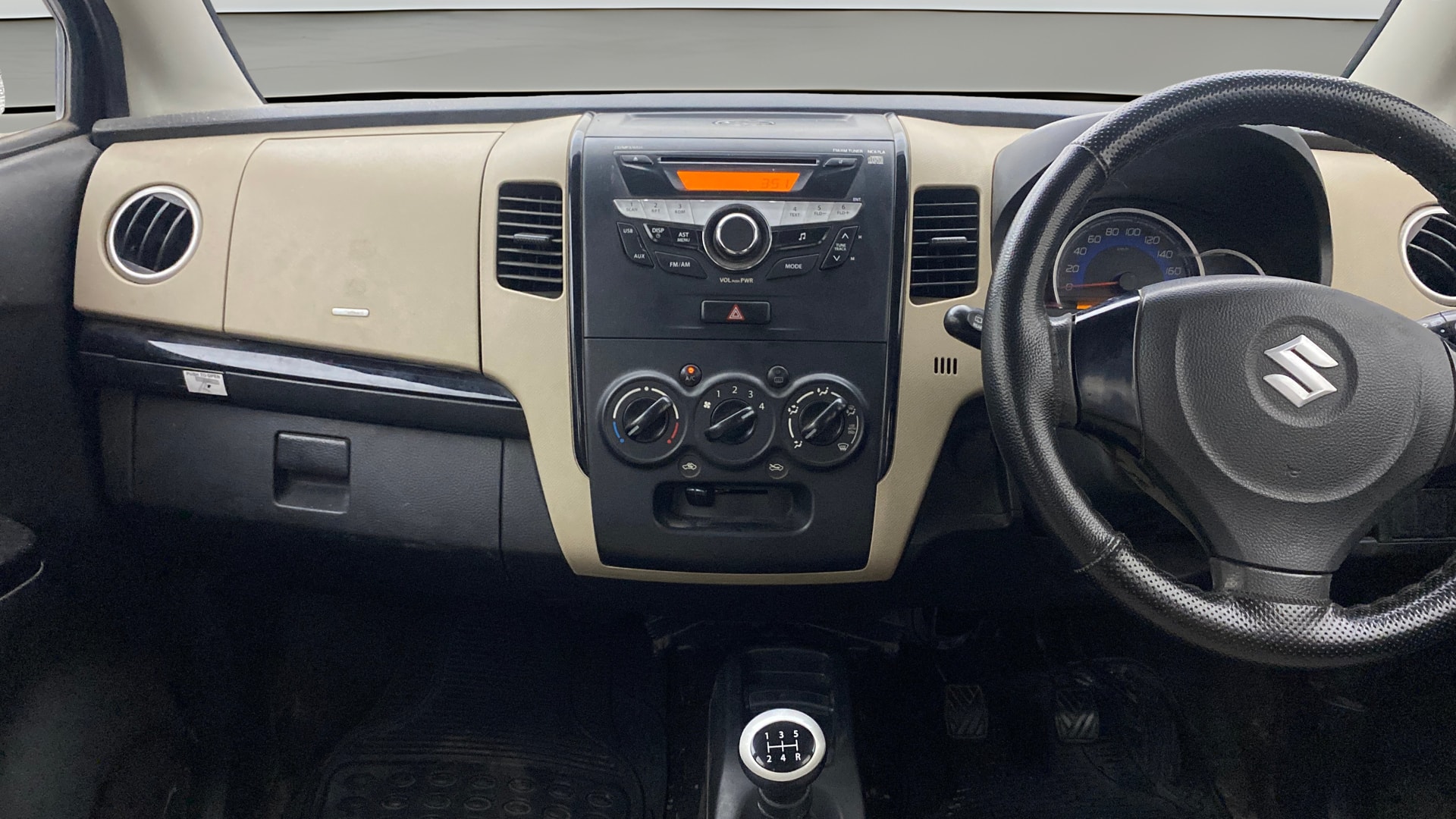 View 2018 Maruti Suzuki 1000 Base Variant Image 17 Used 2018 Maruti Suzuki 1000 Base Variant Image 17