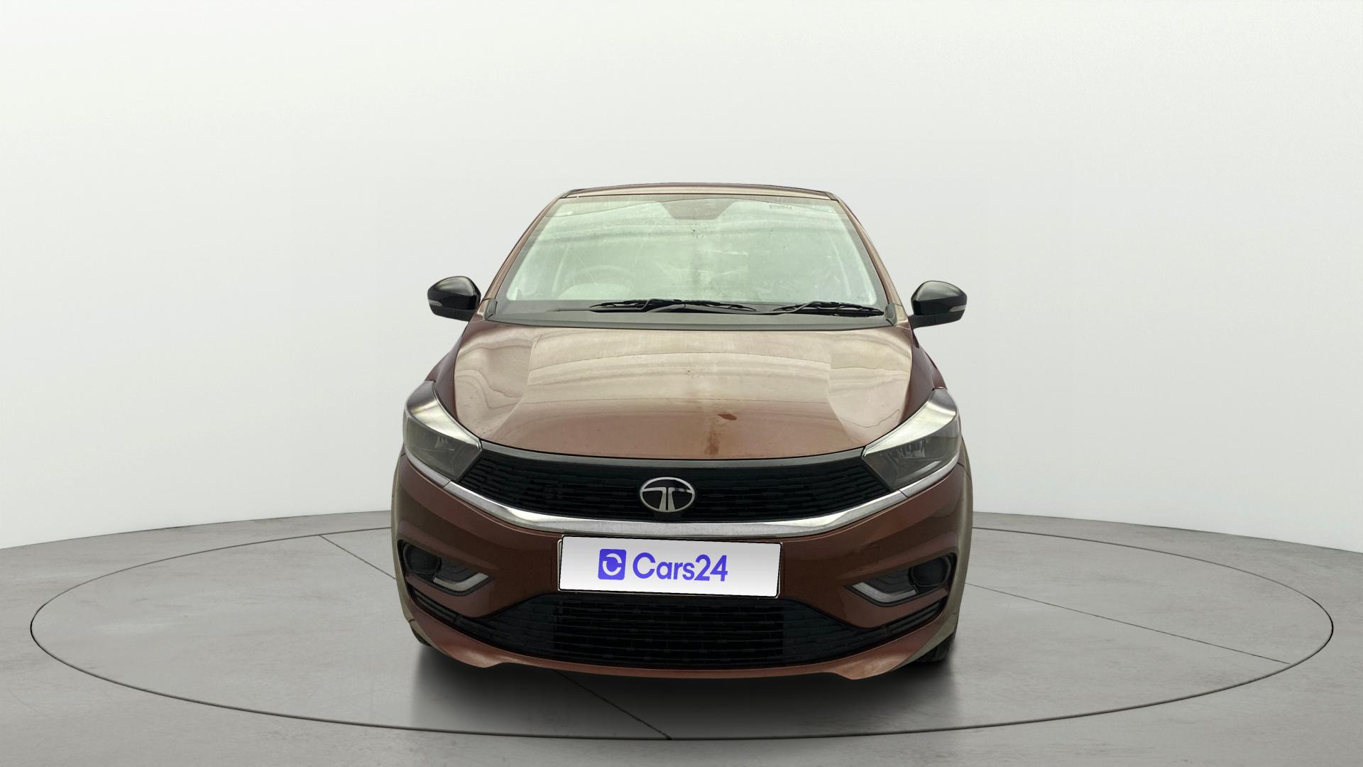 2025 टाटा टियागो Revotorq XB 2025 टाटा टियागो Revotorq XB