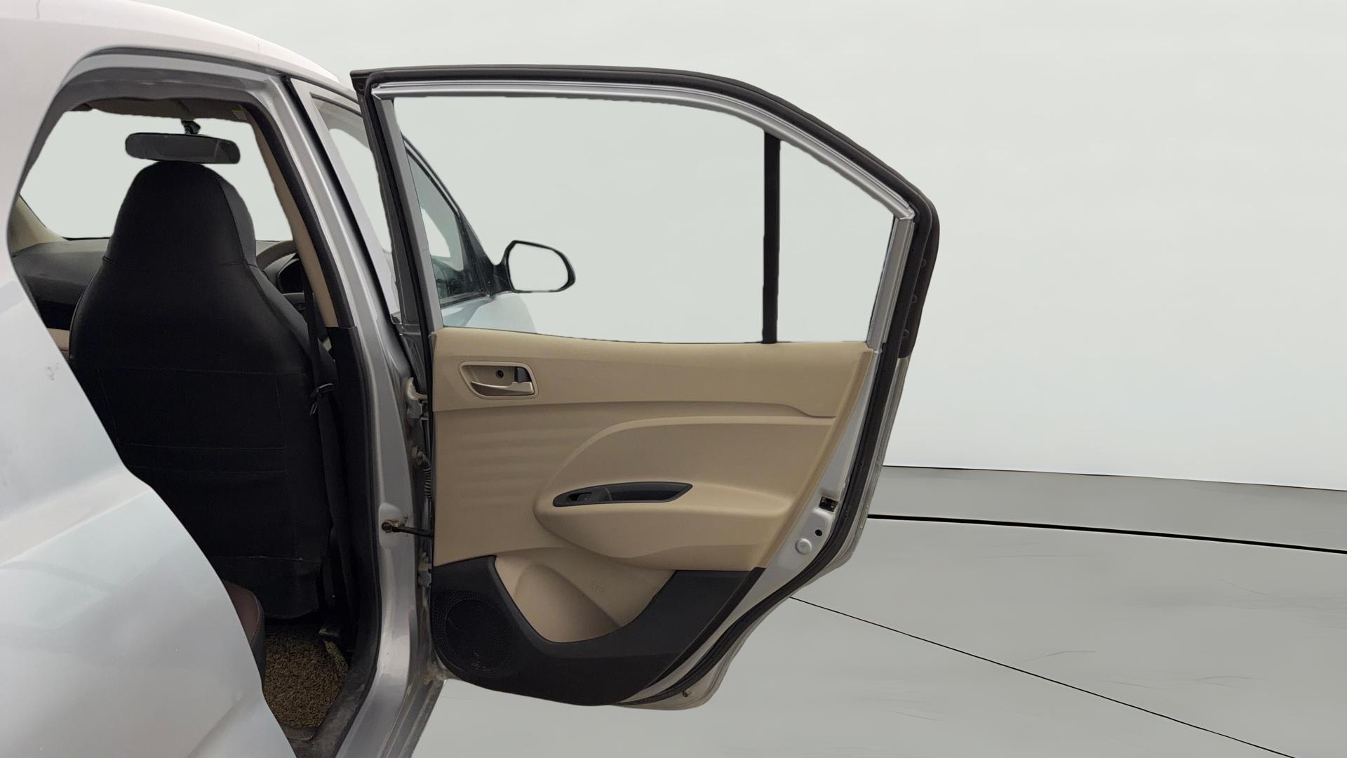 View 2020 Hyundai New Santro Sportz AMT Image 7 Used 2020 Hyundai New Santro Sportz AMT Image 7