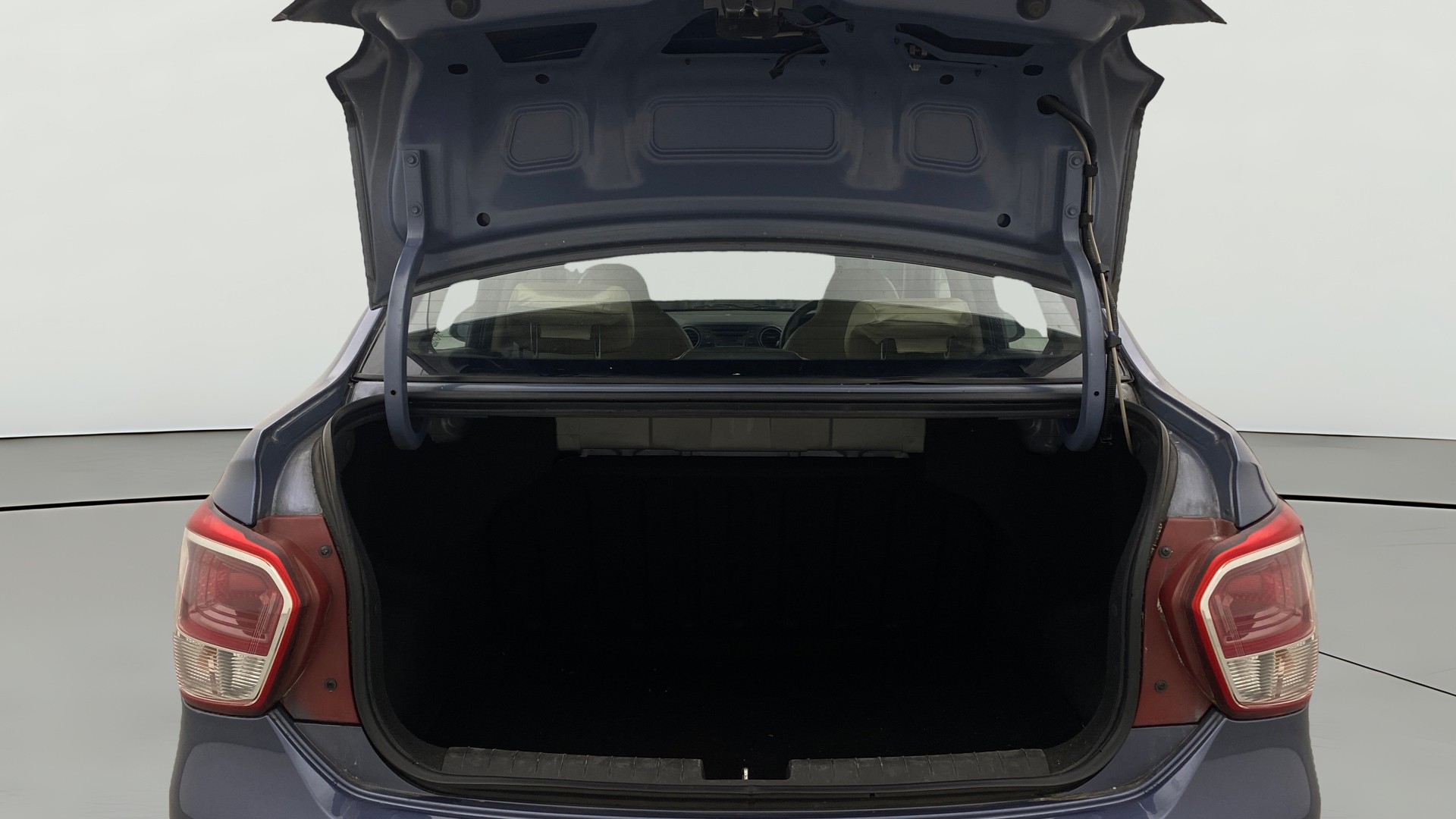 View 2015 Hyundai Xcent S Petrol Image 36 Used 2015 Hyundai Xcent S Petrol Image 36