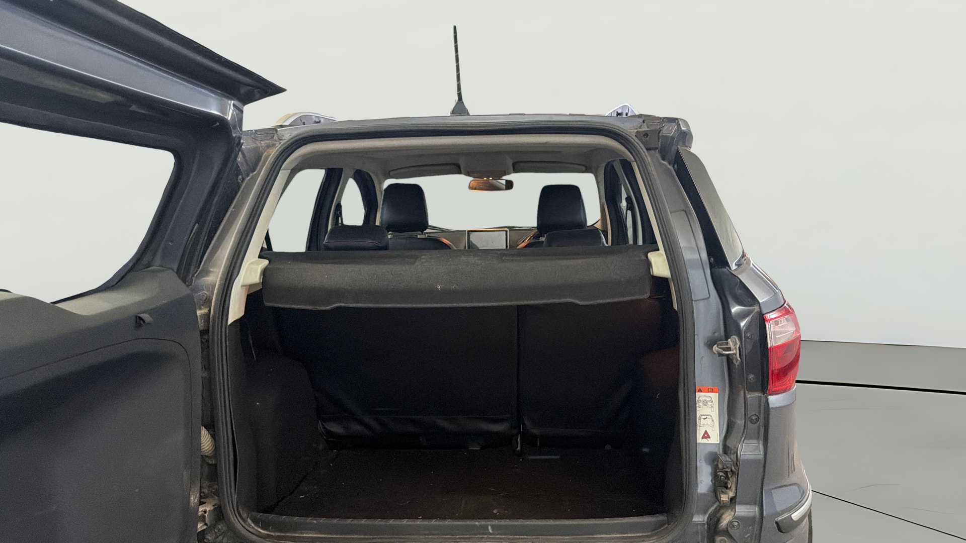 View 2021 Ford EcoSport 1.5 TDCi Diesel Ambiente BS IV Image 38 Used 2021 Ford EcoSport 1.5 TDCi Diesel Ambiente BS IV Image 38