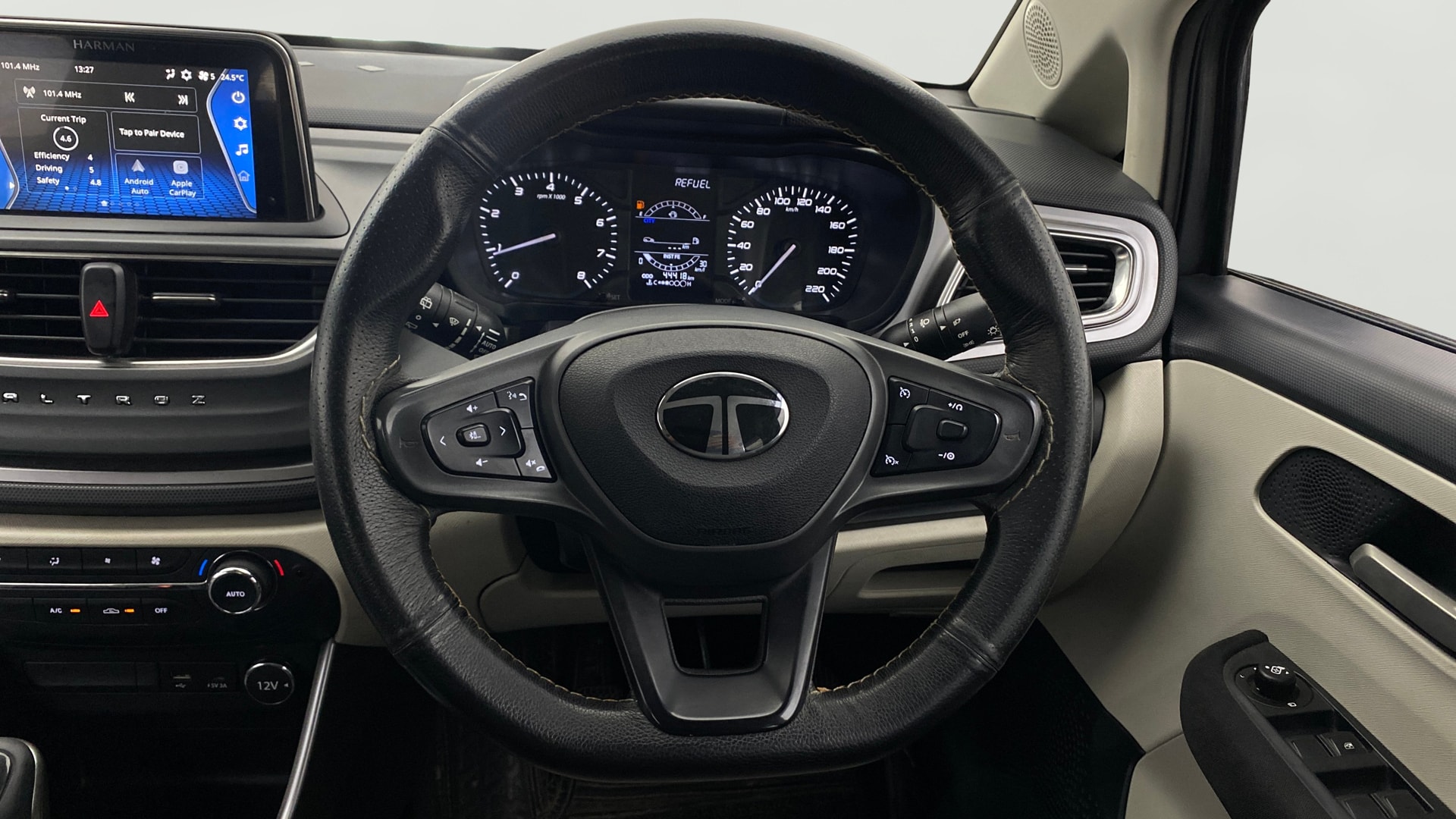 View 2024 Tata Altroz XZ Petrol Image 21 Used 2024 Tata Altroz XZ Petrol Image 21