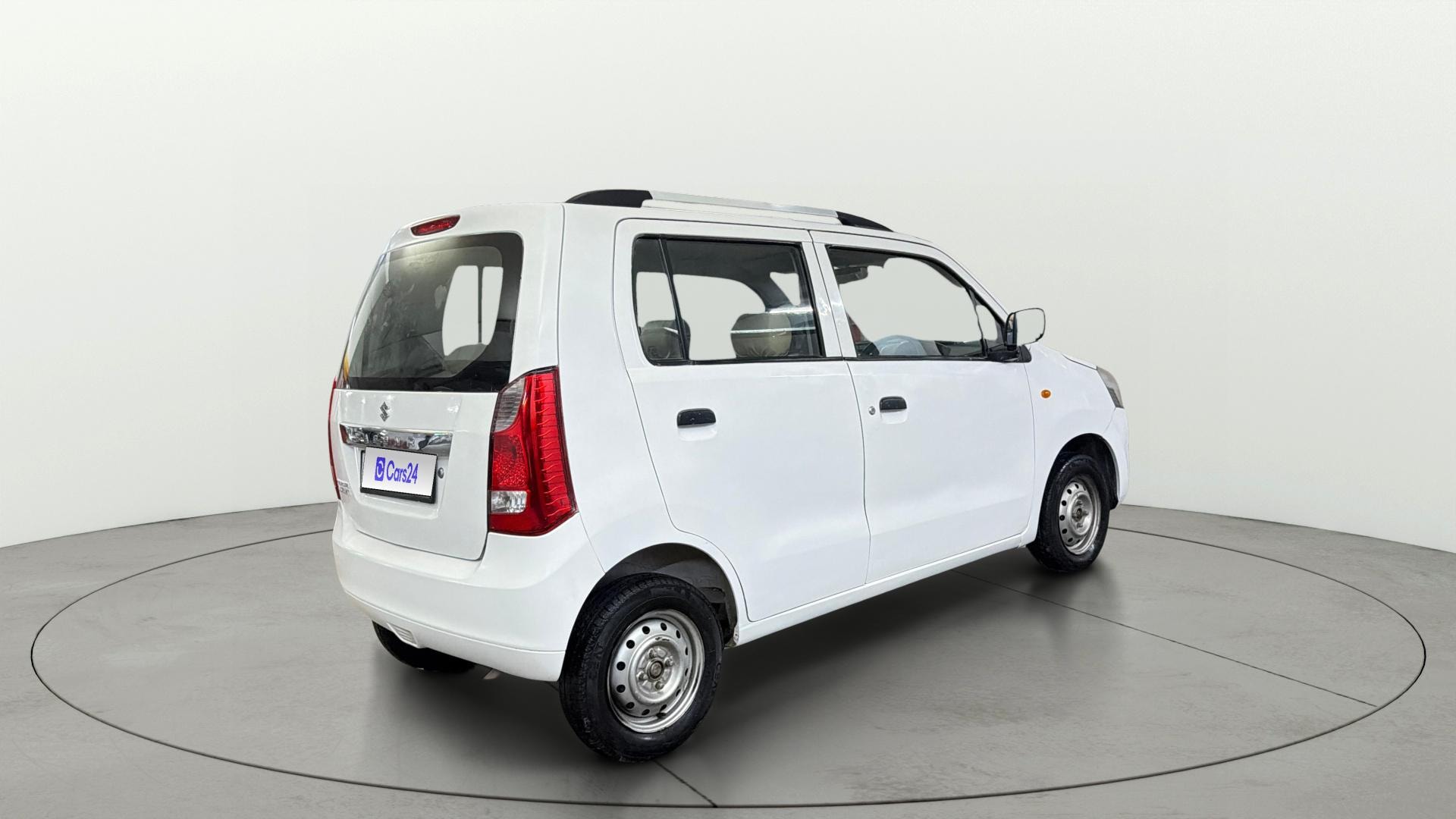 View 2015 Maruti Suzuki 1000 Base Variant Image 41 Used 2015 Maruti Suzuki 1000 Base Variant Image 41