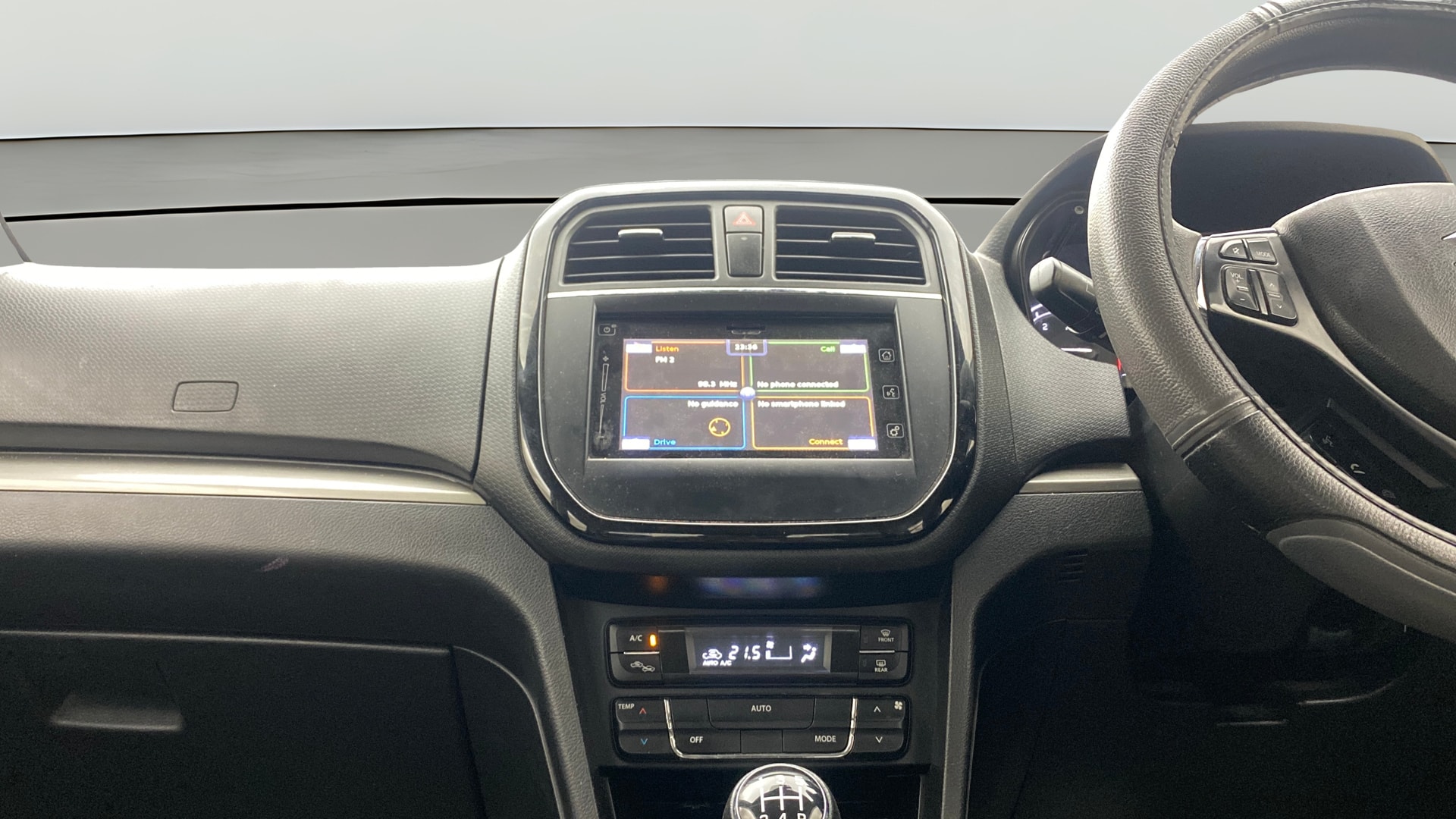 View 2019 Maruti Suzuki 1000 Base Variant Image 17 Used 2019 Maruti Suzuki 1000 Base Variant Image 17