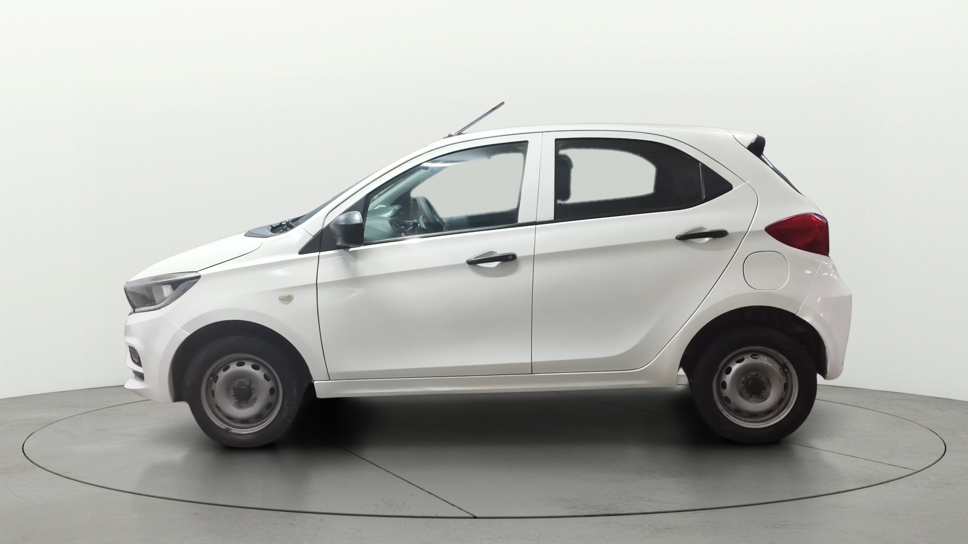 Used 2022 Tata Tiago Used 2022 Tata Tiago