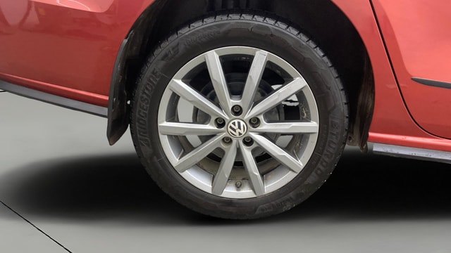 View Volkswagen Vento Image 32 Used Volkswagen Vento Image 32