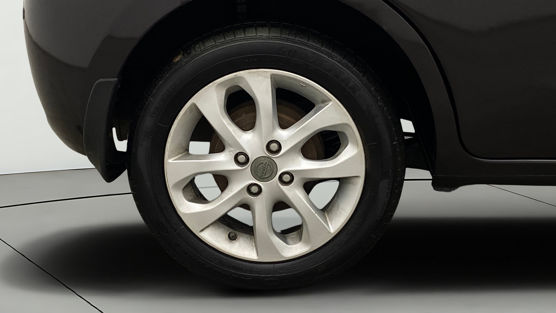 View 2015 Nissan Micra XV (CVT) Image 23 Used 2015 Nissan Micra XV (CVT) Image 23