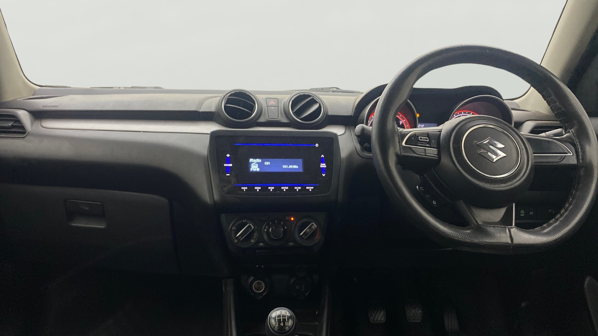 View 2022 Maruti Suzuki 1000 Base Variant Image 17 Used 2022 Maruti Suzuki 1000 Base Variant Image 17