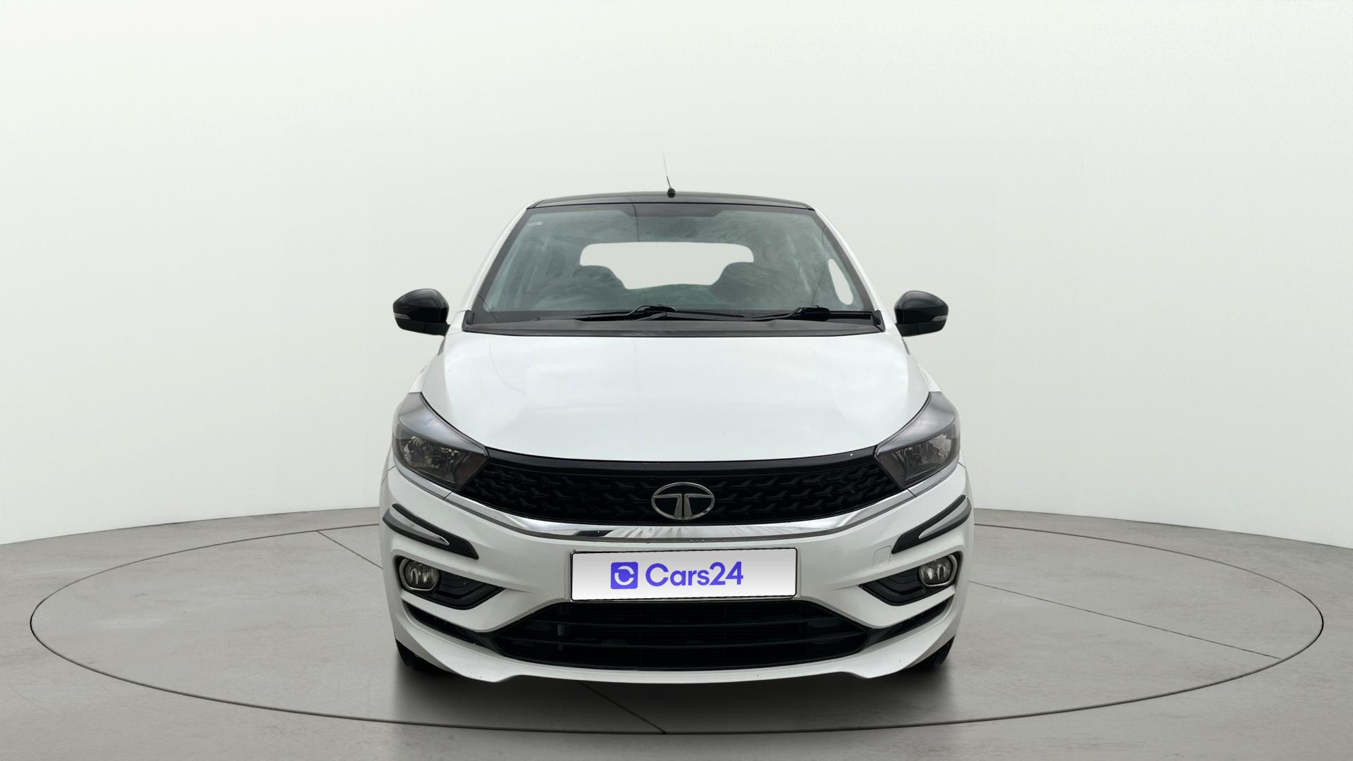 2020 टाटा टियागो Revotorq XB 2020 टाटा टियागो Revotorq XB