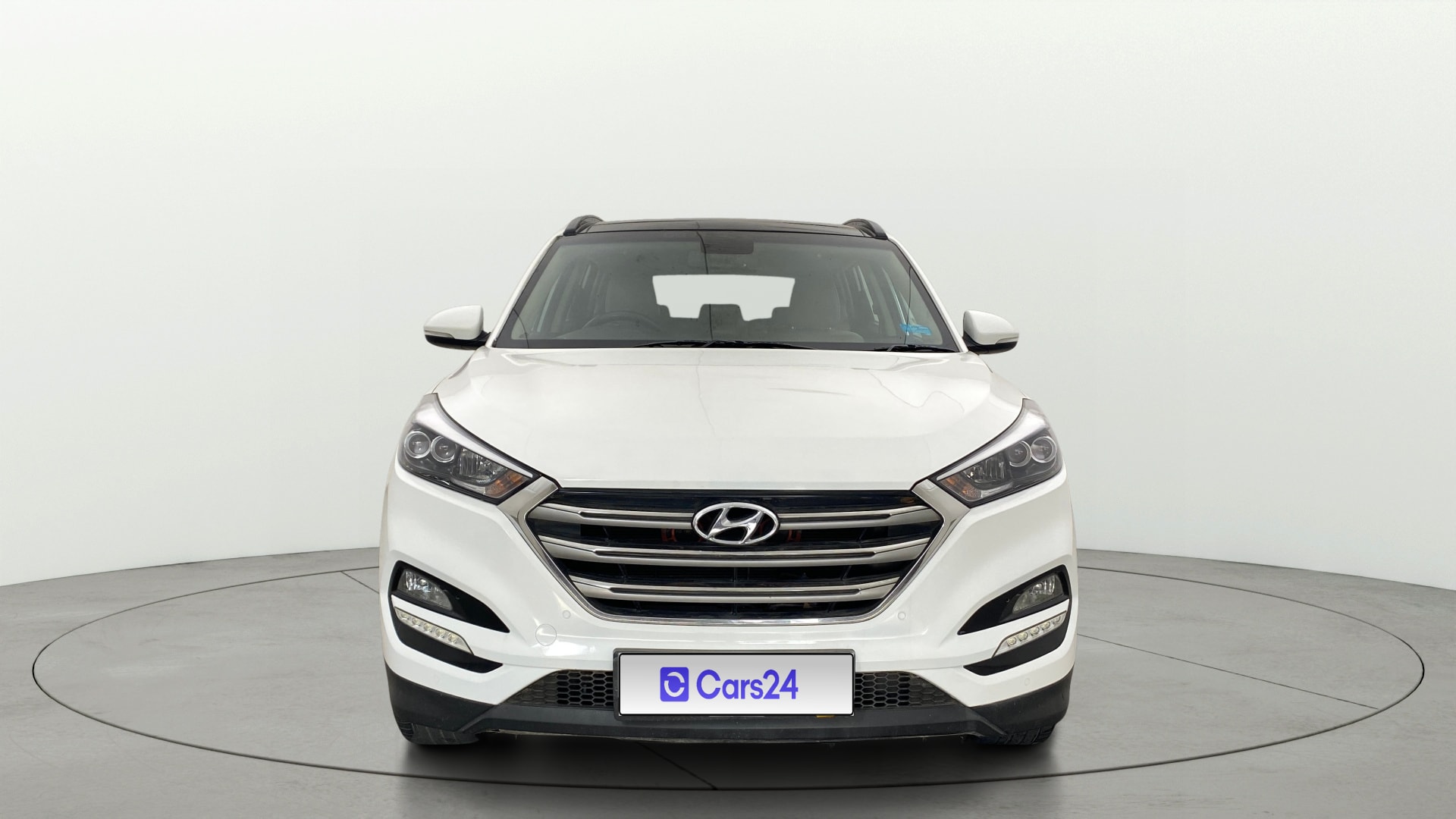 View 2019 Hyundai Tucson R 2.0 6-Speed Automatic GL BS IV Image 1 Used 2019 Hyundai Tucson R 2.0 6-Speed Automatic GL BS IV Image 1