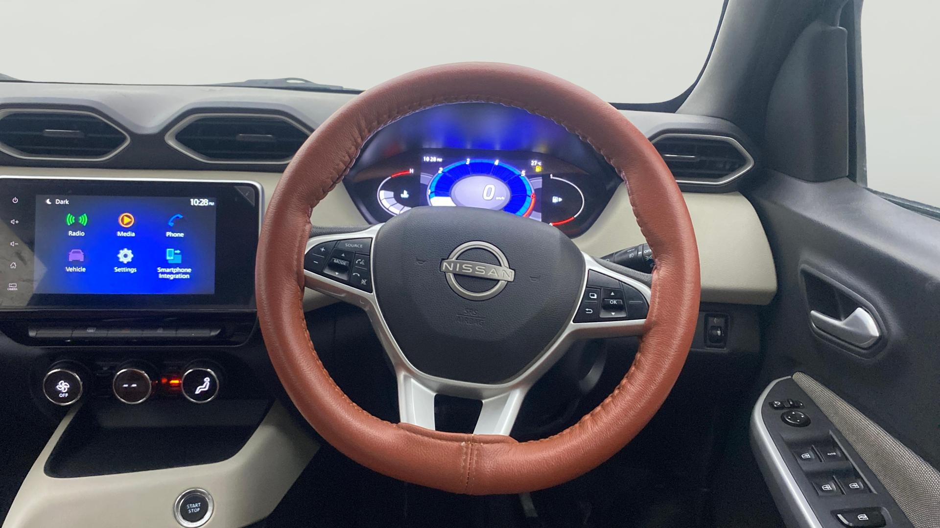 View 2022 Nissan Magnite XV Image 20 Used 2022 Nissan Magnite XV Image 20