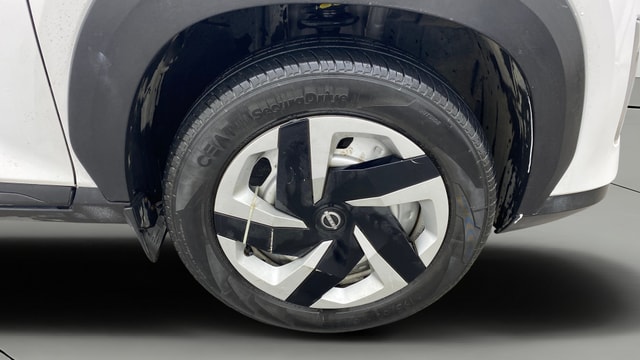 View Nissan Magnite Image 40 Used Nissan Magnite Image 40