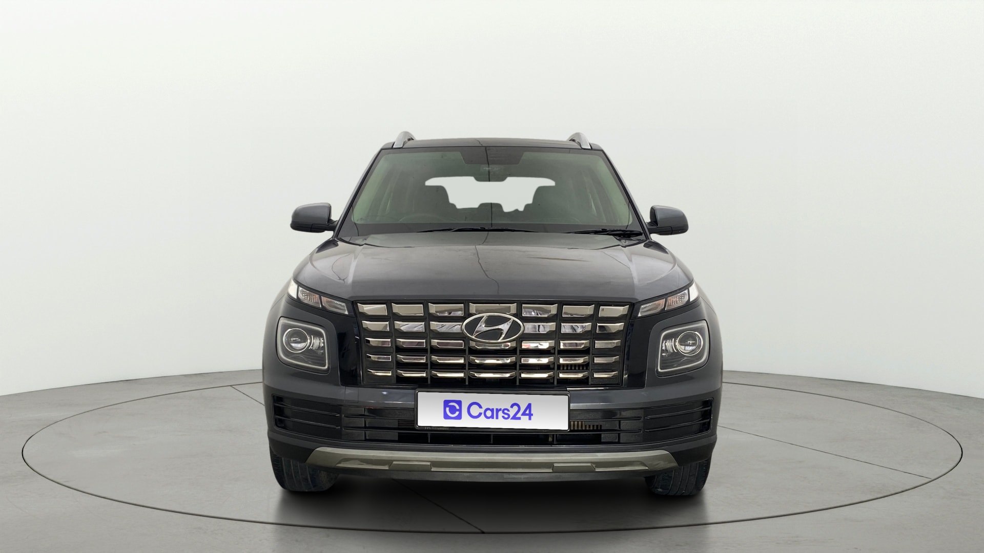 View 2023 Hyundai Venue S (O) 1.0 Turbo Petrol MT Image 1 Used 2023 Hyundai Venue S (O) 1.0 Turbo Petrol MT Image 1