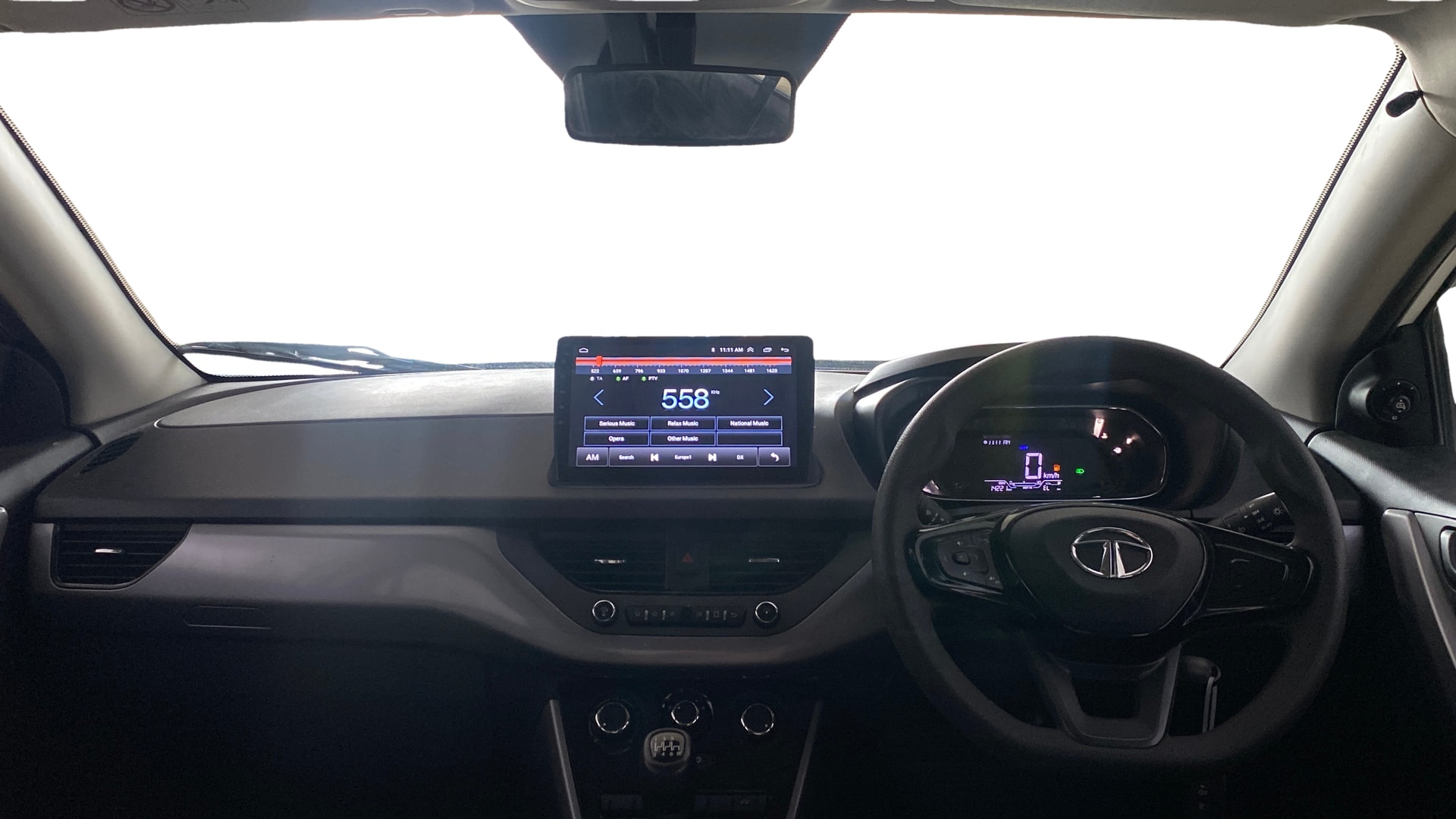 View 2022 Tata Nexon Revotron XE Image 15 Used 2022 Tata Nexon Revotron XE Image 15