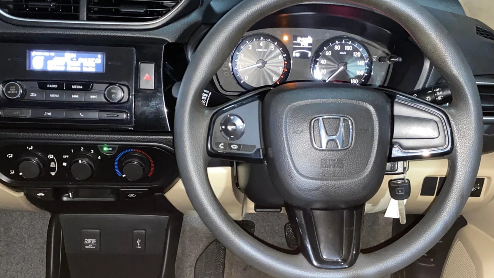 View 2018 Honda Amaze E MT Petrol BS IV Image 20 Used 2018 Honda Amaze E MT Petrol BS IV Image 20