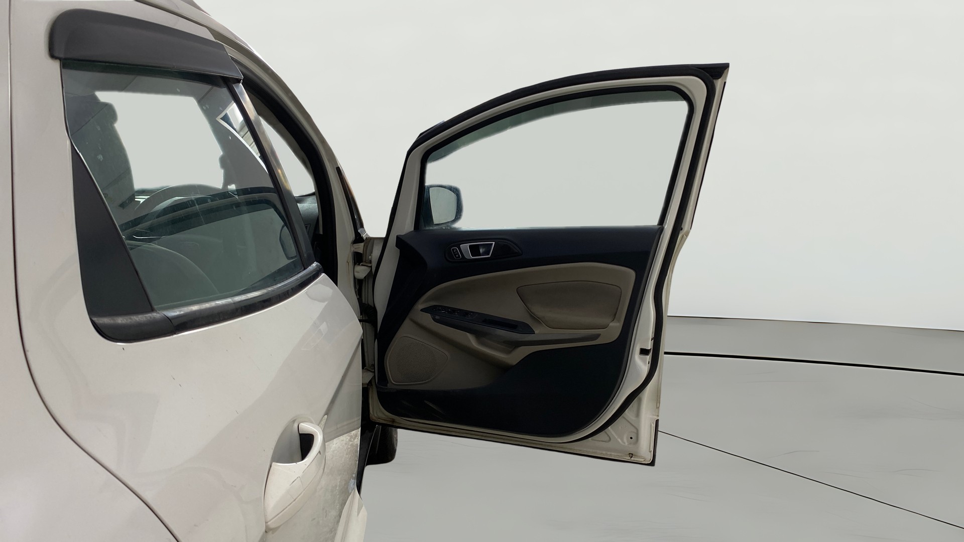 View 2020 Ford EcoSport 1.5 TDCi Diesel Ambiente BS IV Image 45 Used 2020 Ford EcoSport 1.5 TDCi Diesel Ambiente BS IV Image 45