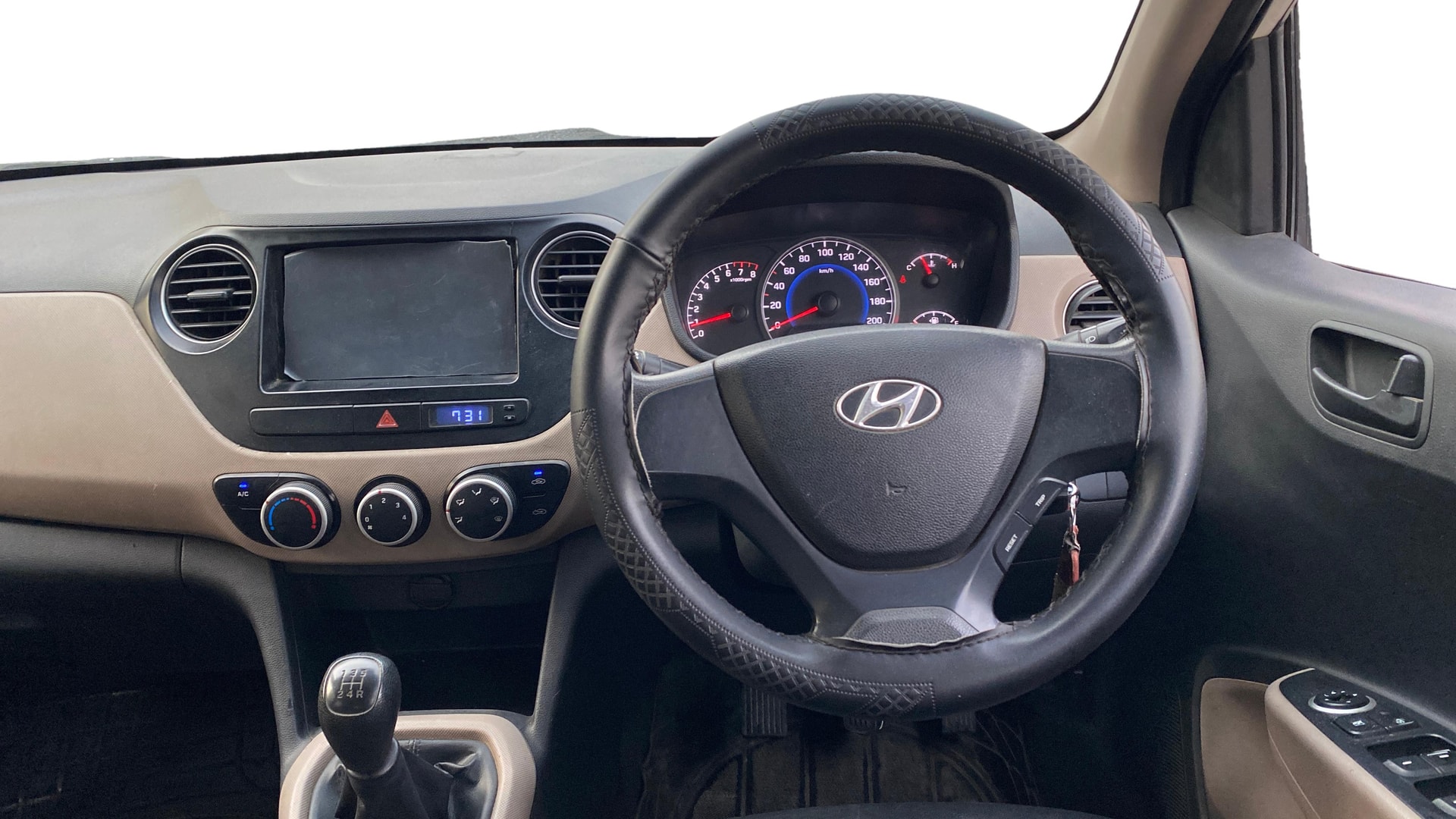 View 2015 Hyundai Grand i10 Magna 1.2 Kappa VTVT Image 20 Used 2015 Hyundai Grand i10 Magna 1.2 Kappa VTVT Image 20