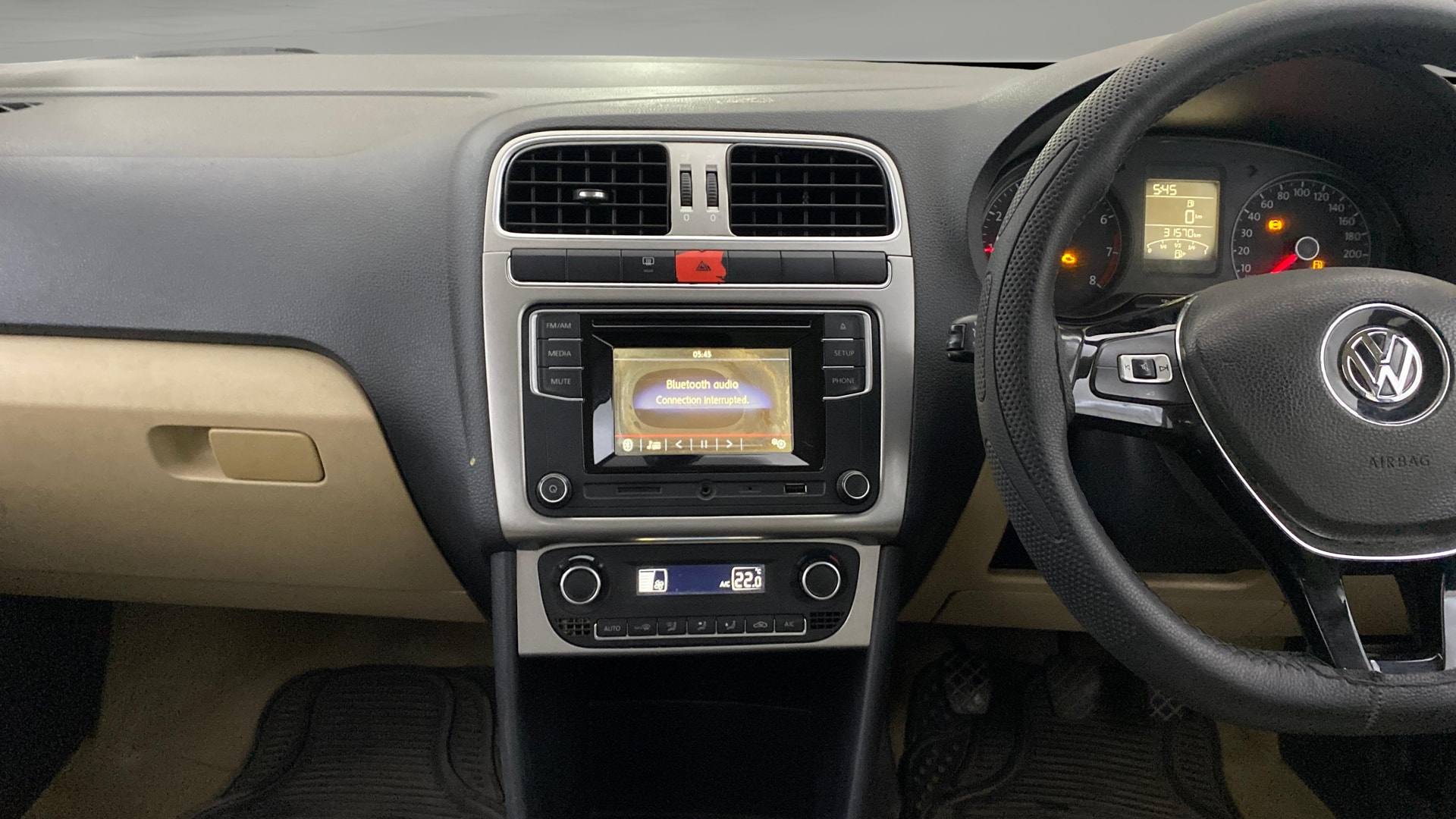 View 2016 Volkswagen Ameo 1.2L MPI Petrol Comfortline Image 17 Used 2016 Volkswagen Ameo 1.2L MPI Petrol Comfortline Image 17