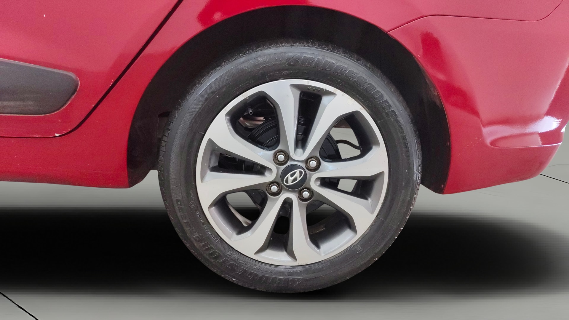 View 2014 Hyundai Xcent SX Petrol (O) Image 11 Used 2014 Hyundai Xcent SX Petrol (O) Image 11