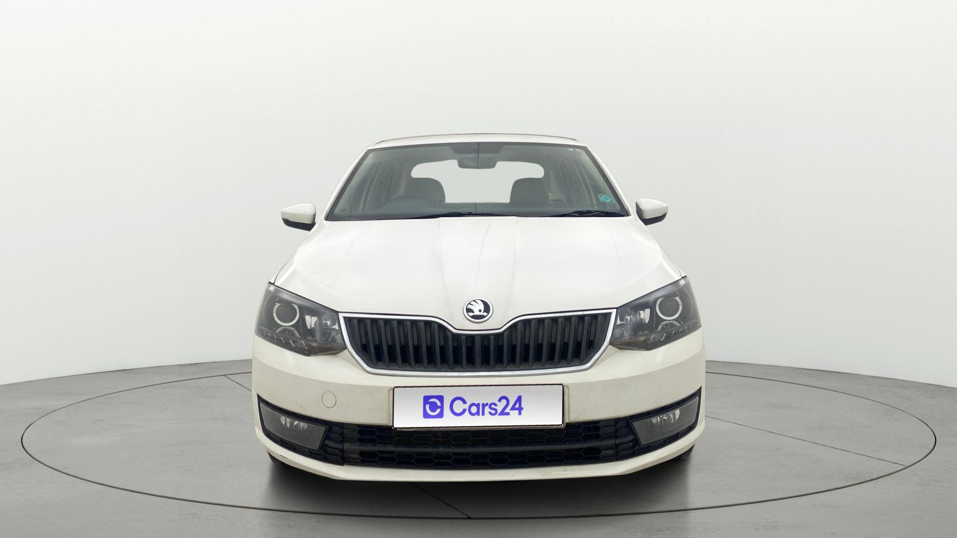 View 2021 Skoda Rapid 1.5 TDI CR Active BS IV Image 1 Used 2021 Skoda Rapid 1.5 TDI CR Active BS IV Image 1