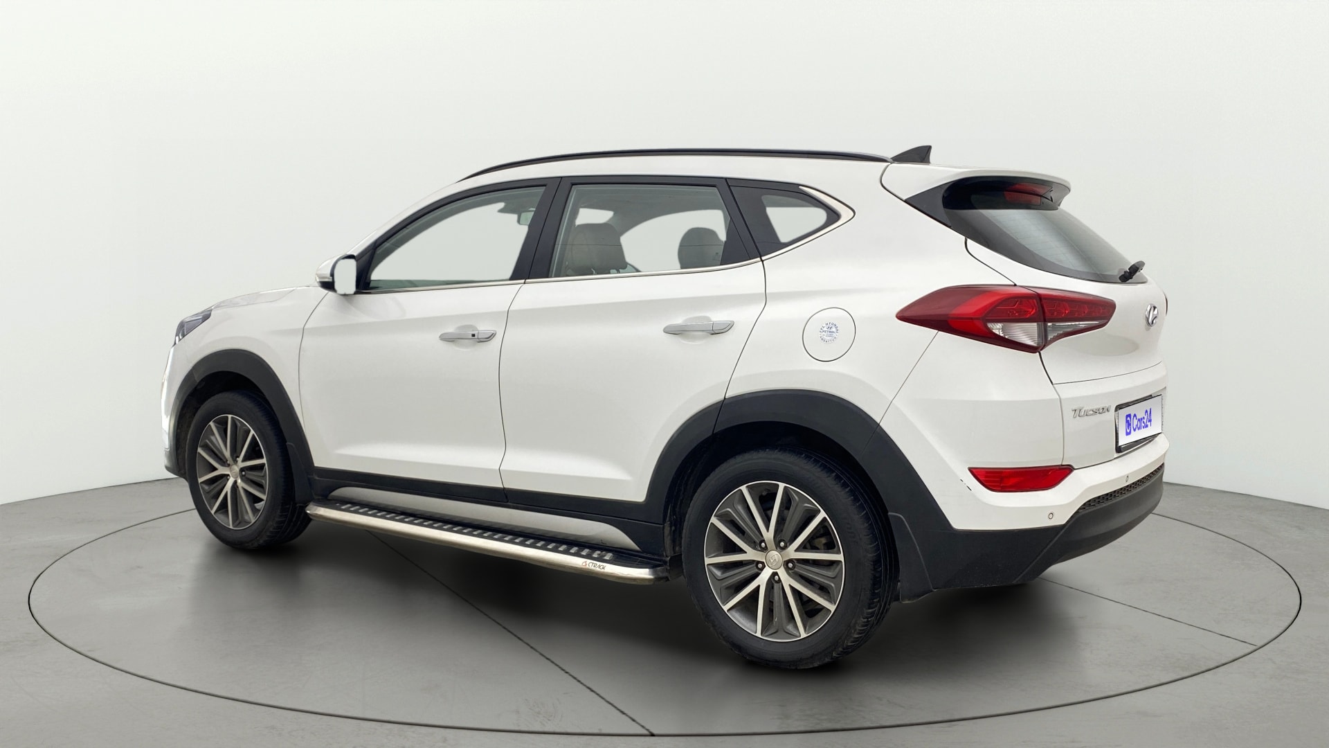 View 2019 Hyundai Tucson R 2.0 6-Speed Automatic GL BS IV Image 2 Used 2019 Hyundai Tucson R 2.0 6-Speed Automatic GL BS IV Image 2