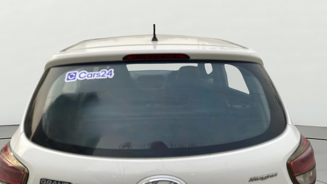 View Hyundai Grand i10 Image 4 Used Hyundai Grand i10 Image 4