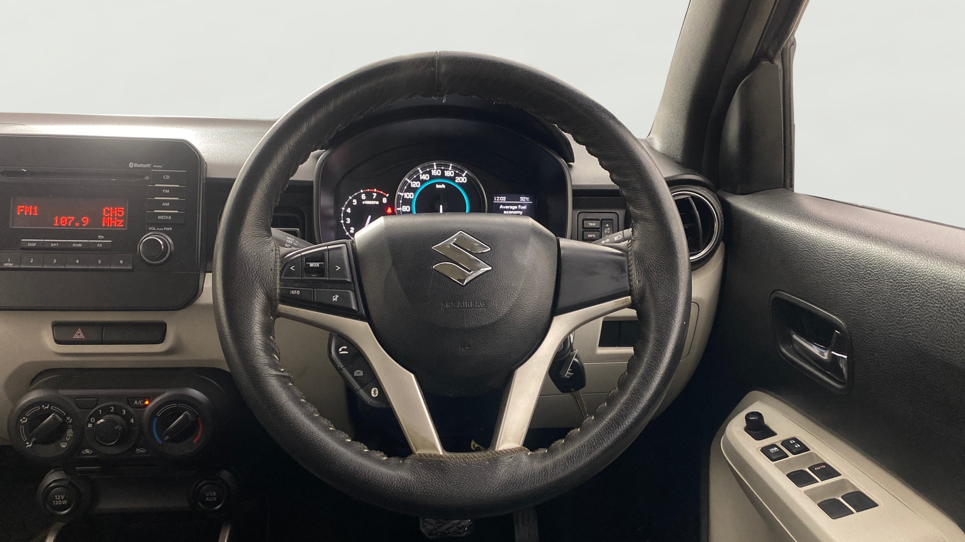 View 2018 Maruti Suzuki 1000 Base Variant Image 20 Used 2018 Maruti Suzuki 1000 Base Variant Image 20