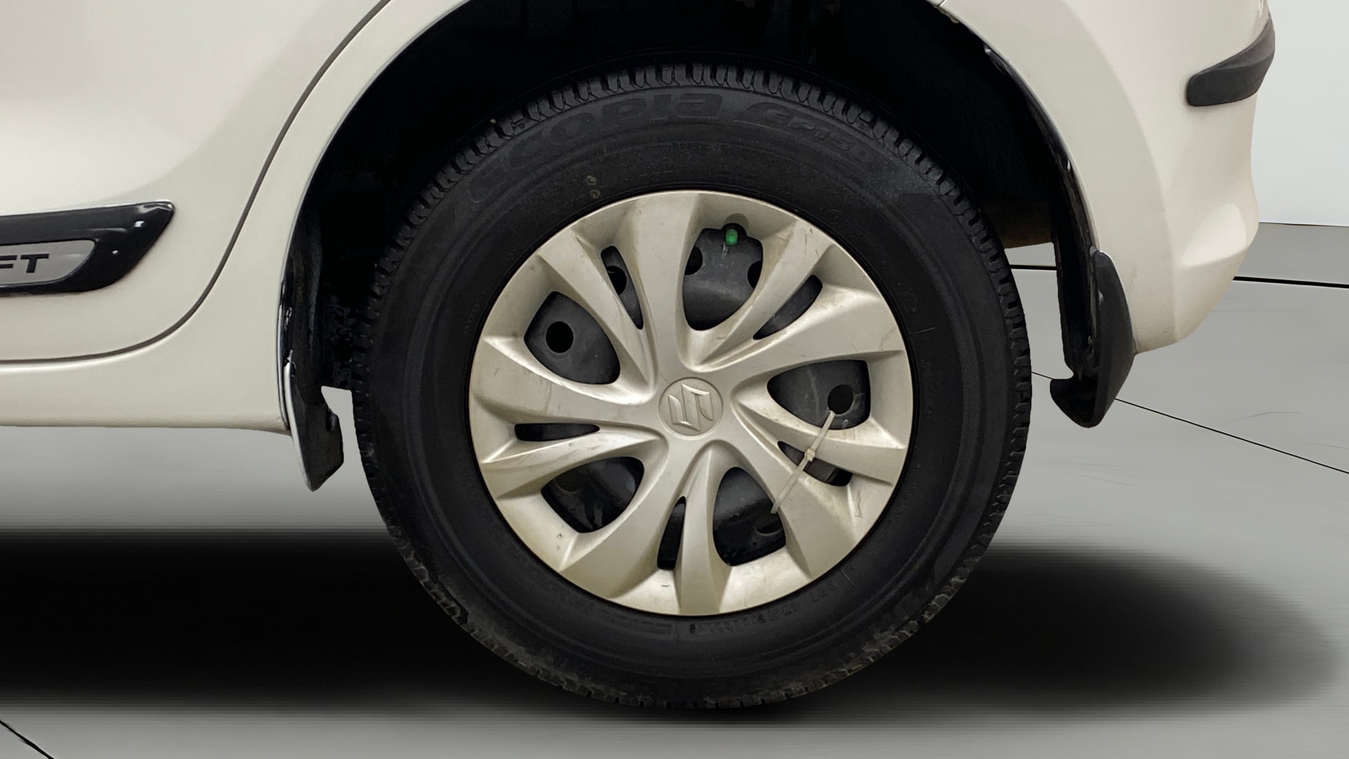 View 2019 Maruti Suzuki 1000 Base Variant Image 11 Used 2019 Maruti Suzuki 1000 Base Variant Image 11