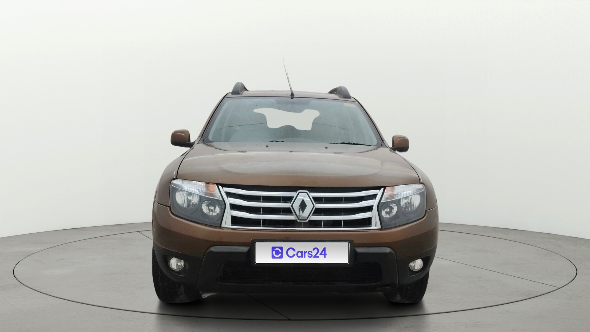View 2015 Renault Duster Diesel 85PS 4x2 MT Image 1 Used 2015 Renault Duster Diesel 85PS 4x2 MT Image 1