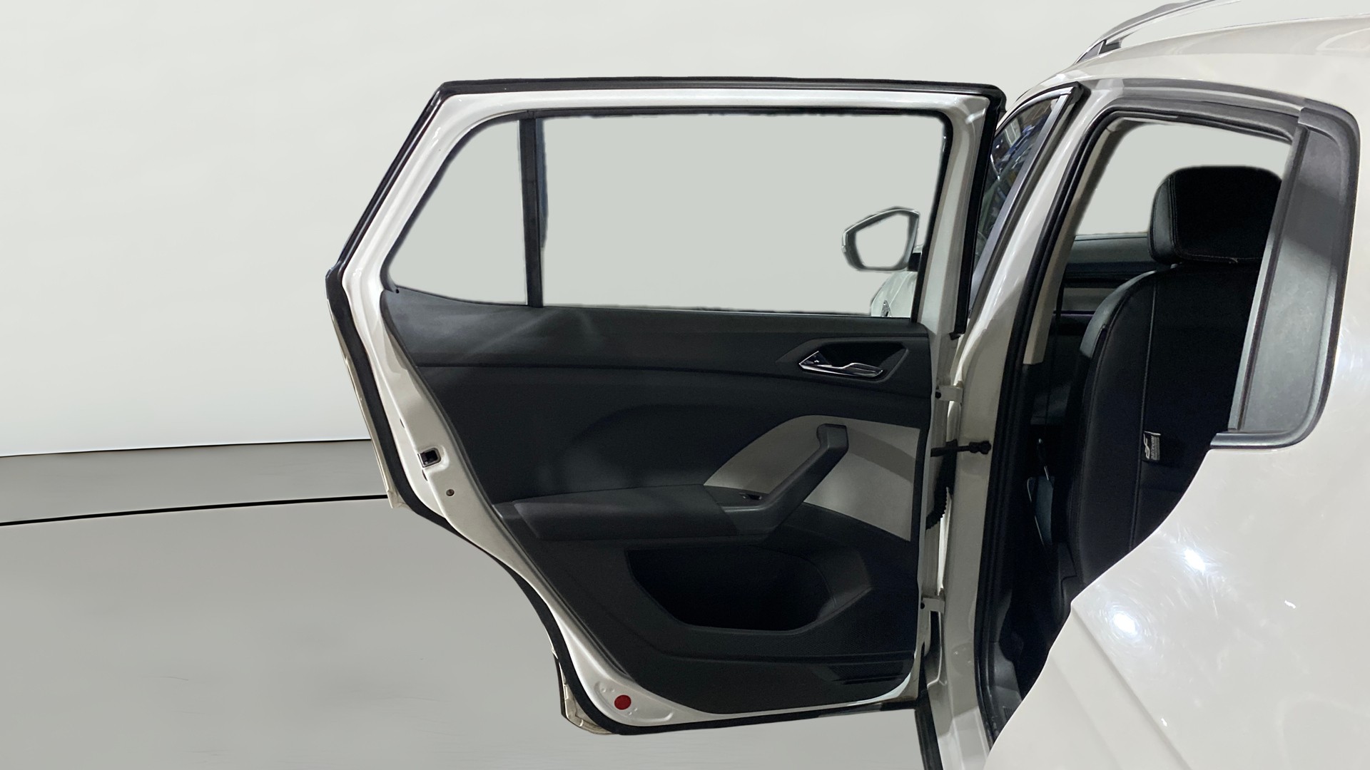 View 2023 Skoda Kushaq Ambition 1.0 TSI AT Image 22 Used 2023 Skoda Kushaq Ambition 1.0 TSI AT Image 22