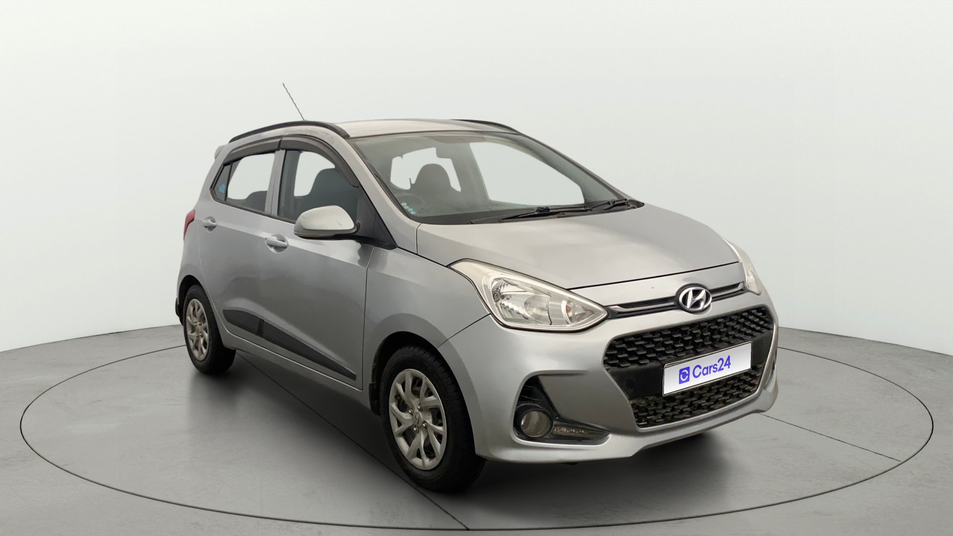 View 2019 Hyundai Grand i10 Sportz 1.2 Kappa Image 15 Used 2019 Hyundai Grand i10 Sportz 1.2 Kappa Image 15