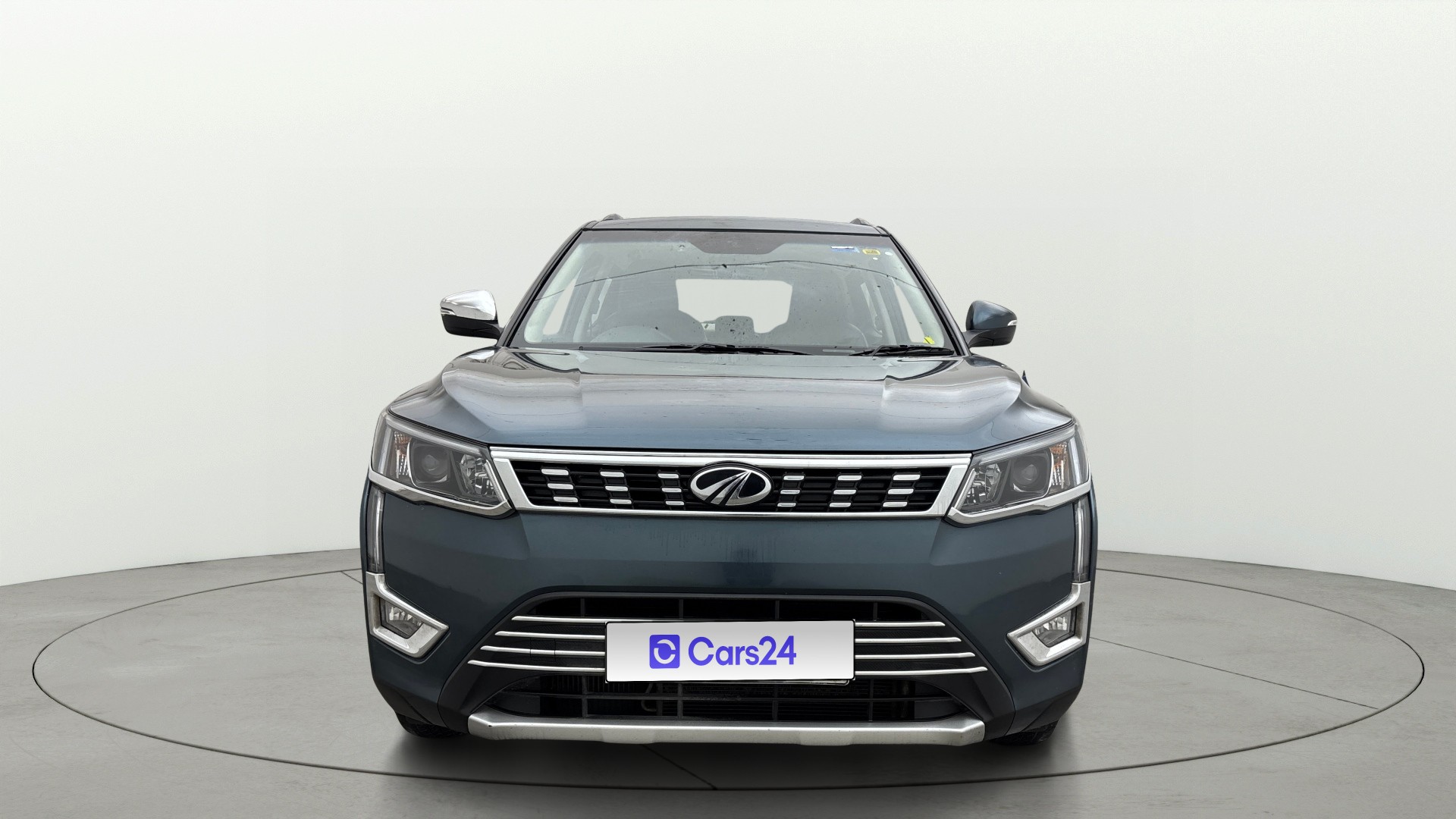 Used 2022 Mahindra XUV300 Used 2022 Mahindra XUV300