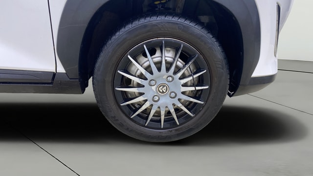 View Nissan Magnite Image 39 Used Nissan Magnite Image 39