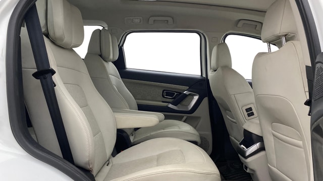 View Tata Safari Image 38 Used Tata Safari Image 38