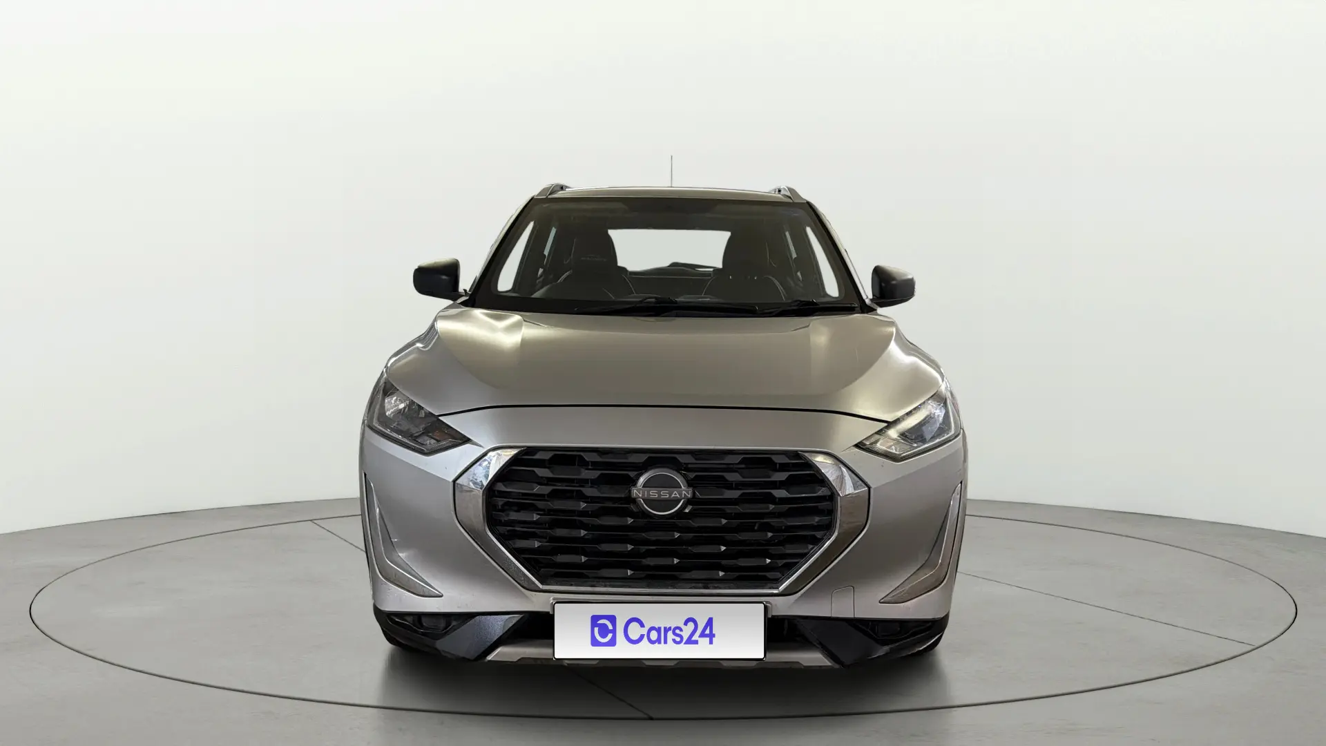 2022 निसान मैग्नाइट XE 2022 निसान मैग्नाइट XE