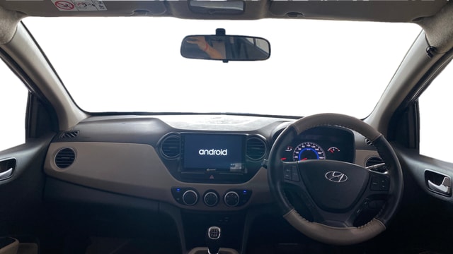 View Hyundai Grand i10 Image 30 Used Hyundai Grand i10 Image 30