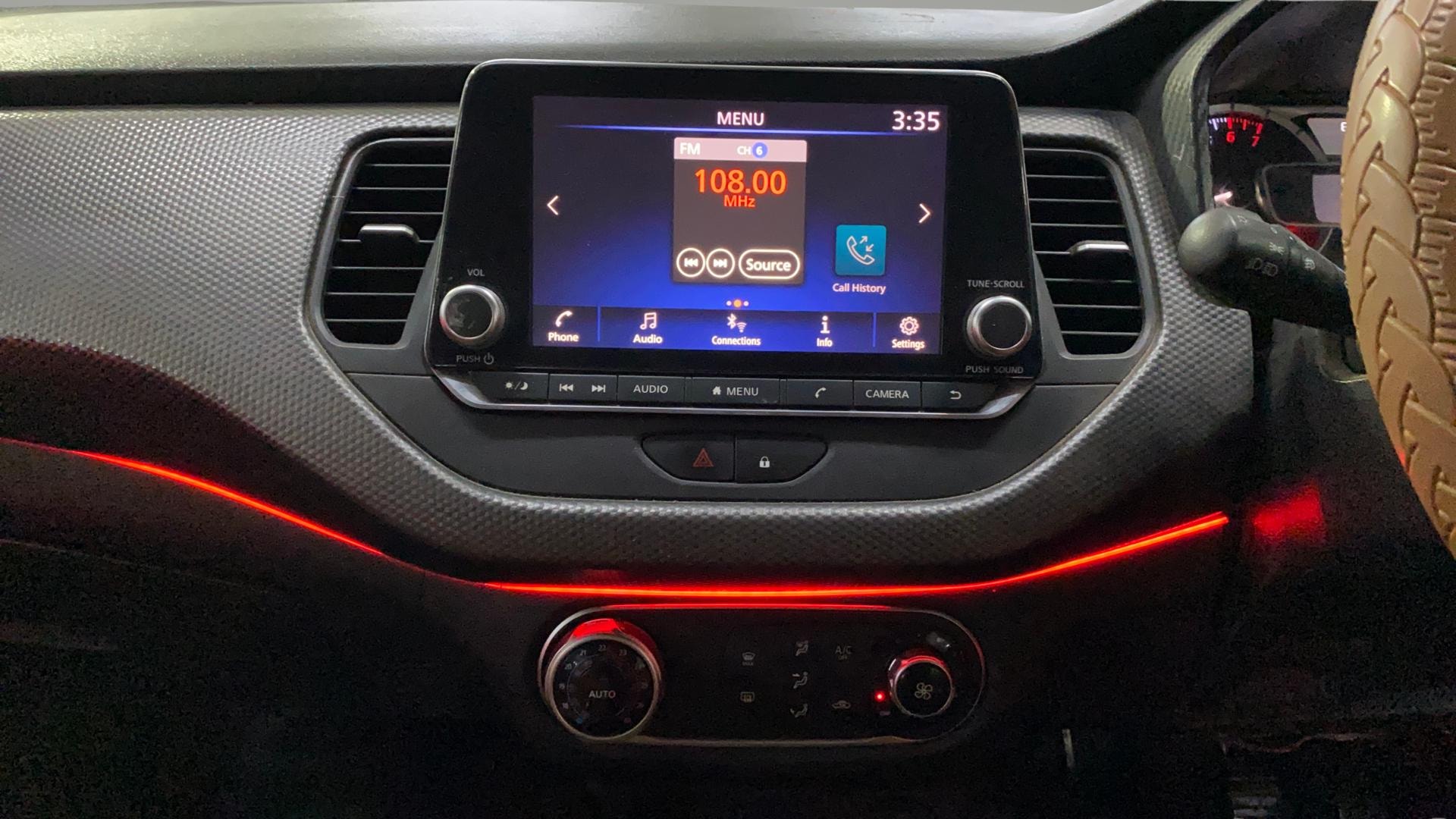 Used 2021 Nissan Kicks Used 2021 Nissan Kicks