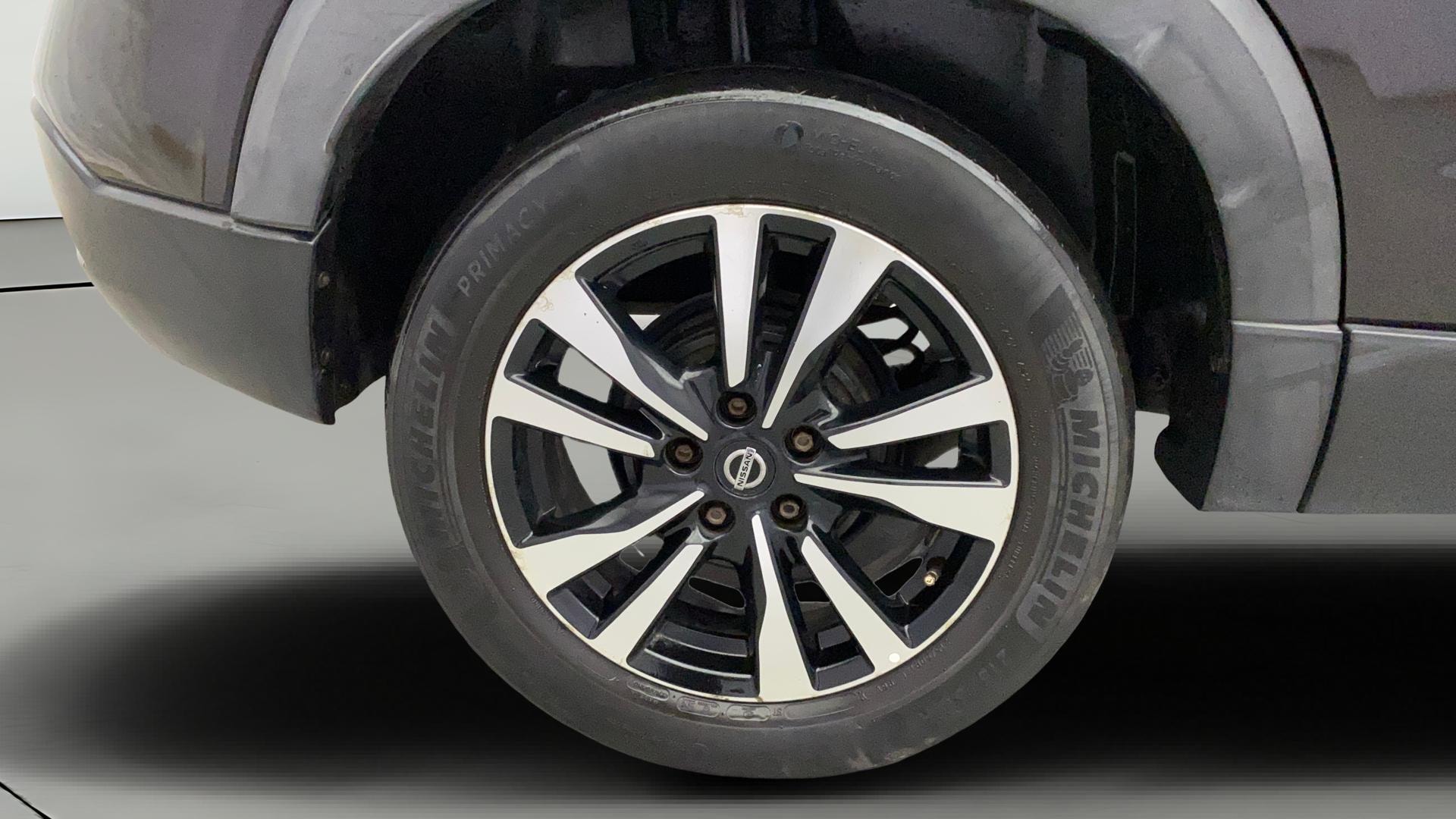Used 2020 Nissan Kicks Used 2020 Nissan Kicks