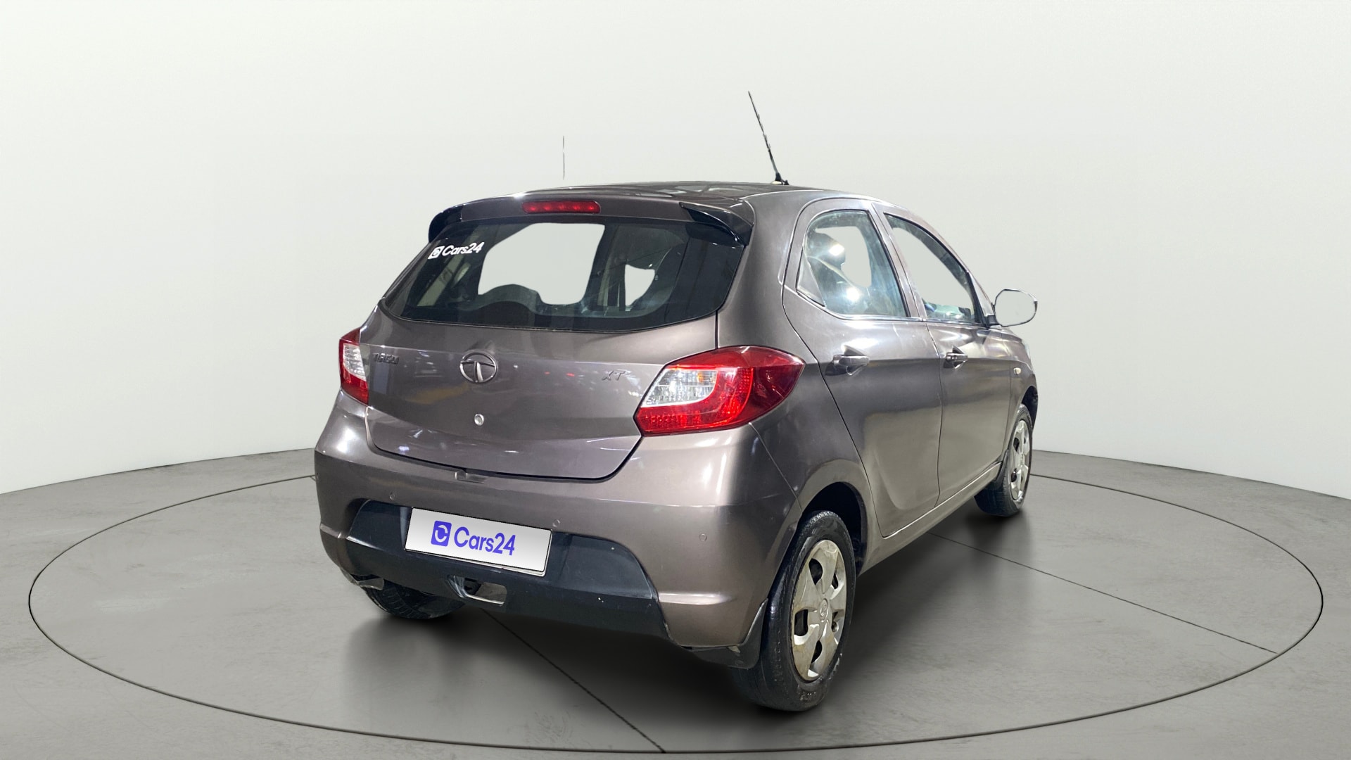 View 2018 Tata Tiago Revotorq XB Image 41 Used 2018 Tata Tiago Revotorq XB Image 41