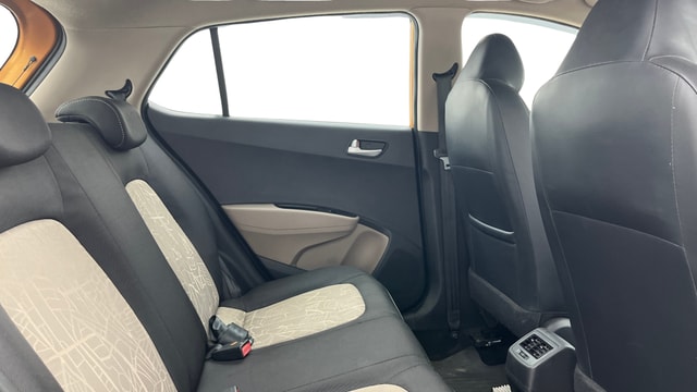 View Hyundai Grand i10 Image 29 Used Hyundai Grand i10 Image 29