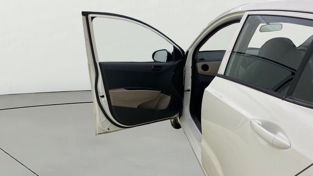 View Hyundai Grand i10 Image 35 Used Hyundai Grand i10 Image 35