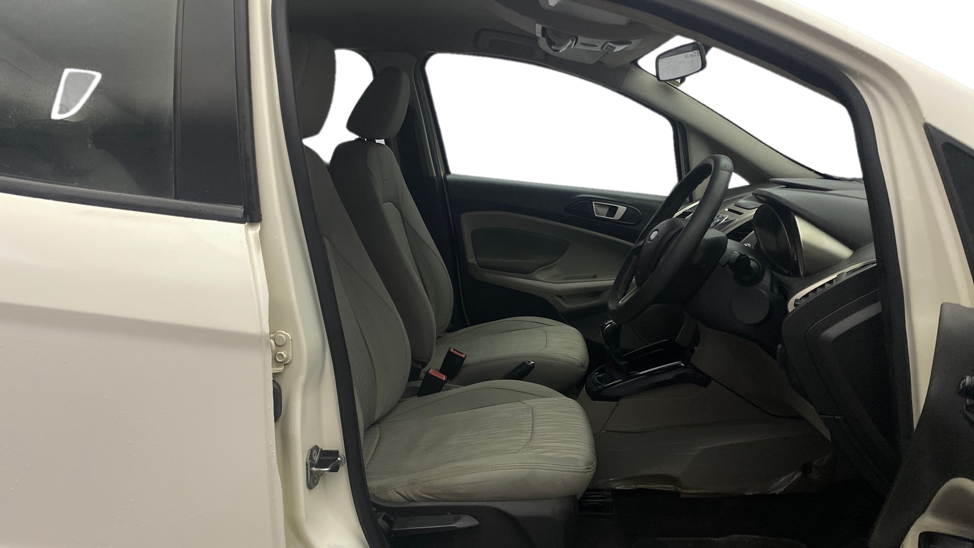 View 2016 Ford EcoSport 1.5 TDCi Diesel Ambiente BS IV Image 25 Used 2016 Ford EcoSport 1.5 TDCi Diesel Ambiente BS IV Image 25