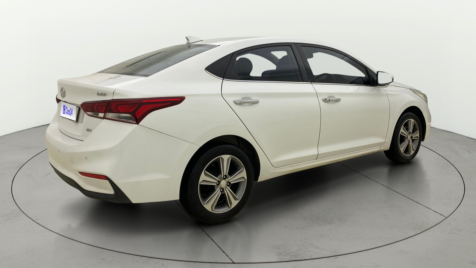 View 2018 Hyundai Verna 1.4 VTVT E Image 46 Used 2018 Hyundai Verna 1.4 VTVT E Image 46