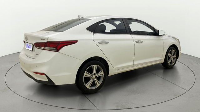 View Hyundai Verna Image 46 Used Hyundai Verna Image 46