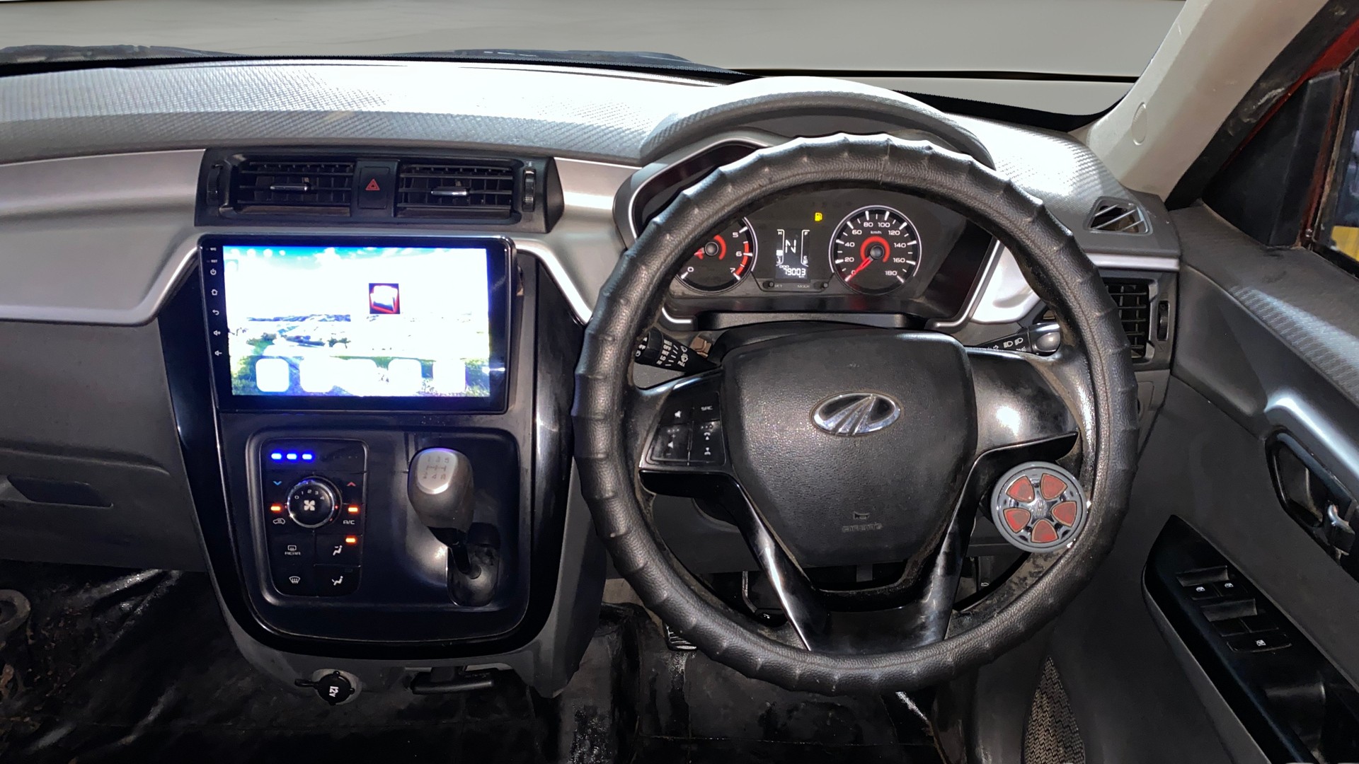 Used 2018 Mahindra KUV100 Used 2018 Mahindra KUV100