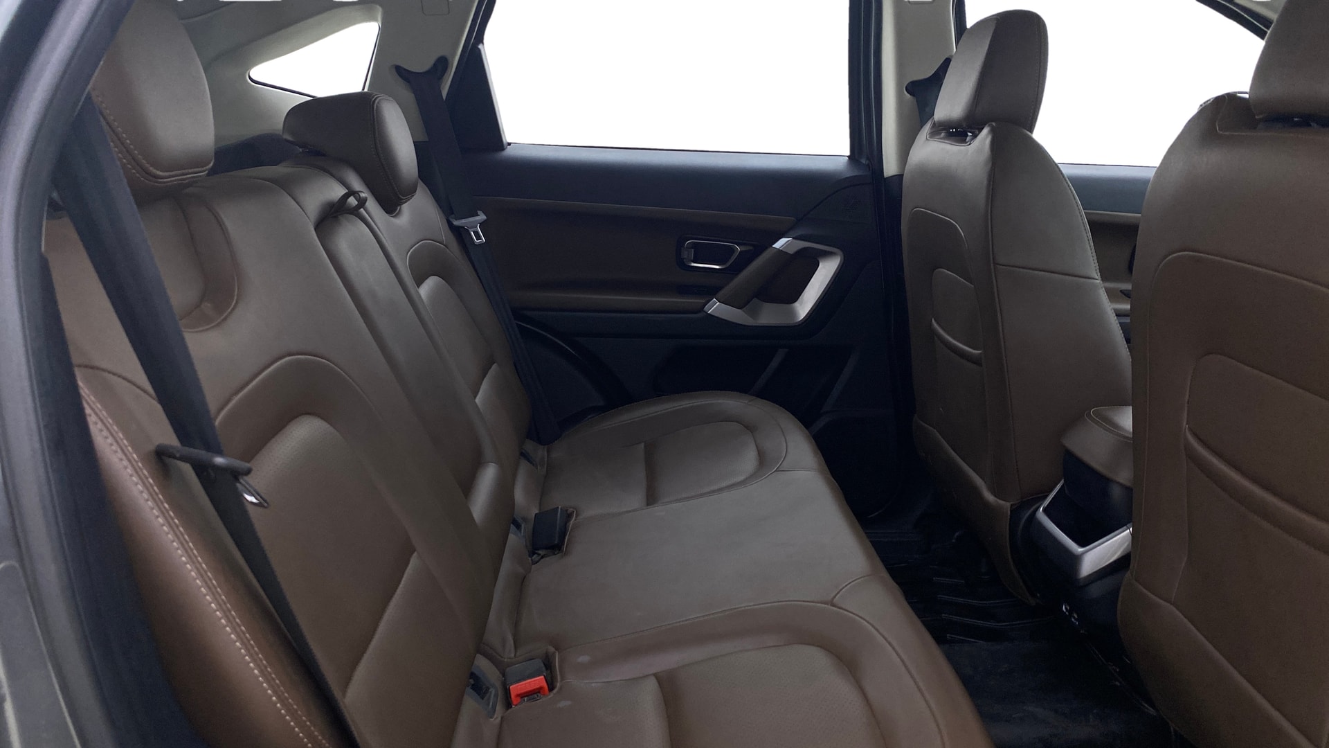 View 2022 Tata Harrier XE Image 36 Used 2022 Tata Harrier XE Image 36
