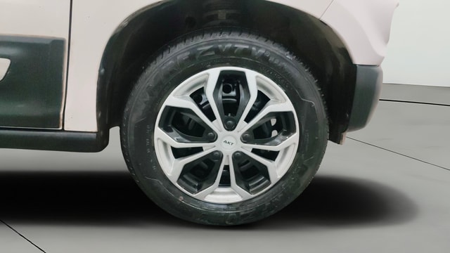 View Maruti Suzuki 1000 Image 39 Used Maruti Suzuki 1000 Image 39